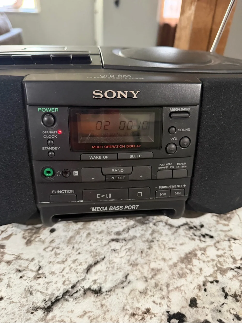Sony CFD-S33 CD Radio Cassette Corder Boombox Mega Bass w/ Remote